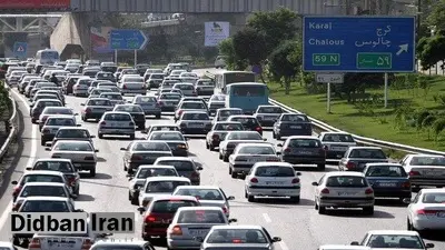 ترافیک در برخی مقاطع محورهای هراز و چالوس نیمه سنگین است