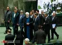 حضور روحانی و وزرای اقتصادی در مجلس منتفی شد
