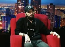 محسن افشانی: صاحبان اصلی سایت های قمار با بانک های ایرانی ارتباط دارند/ یک نفر پول عروسی خود را در این سایت به فنا داد، خودکشی کرد/ فیلـــم