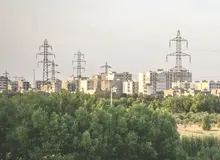 گزارشی درباره اثرات دکل های فشار قوی برق بر زندگی و سلامت شهروندان تهران/ دکل هایی که جان مردم را می گیرد!