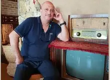 روشن‌پژوه: کودکان محرومی در ایران وجود دارند که حتی نمی دانند جایزه چیست!/ مدیران جدید تلویزیون به برنامه های مردمی توجهی ندارند/ از شوخی‌های فضای مجازی با خودم استقبال می‌کنم/ صدا و سیما حتی یک زنگ هم به من نمی زند/ هرگز خودم را به اسپانسرها نفروختم