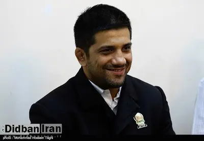 رئیس فدراسیون کشتی داشتن «گرین کارت» آمریکا را تایید کرد/ علیرضا دبیر: خیلیها در دهه ۷۰ و ۸۰ گرین کارت گرفتند
