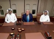 ترامپ در دیدار با امیر قطر در هواپیما: خاورمیانه برای مدتی طولانی امن خواهد ماند