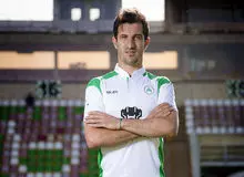 سرمربی ذوب‌آهن: با نیروی جوانی به‌دنبال کارهای بزرگ هستیم / من اسطوره نیستم، کارگرزاده‌ام