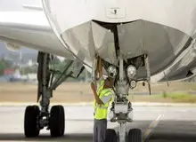 کشف دو جسد در بخش محفظه چرخ هواپیمای جت‌بلو در فلوریدا آمریکا