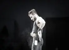 کیانوش رستمی برای کوزوو وزنه می‌زند