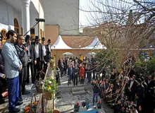 سرنوشت خانه تاریخی دبیرالملک که به رامبد جوان واگذار شد | رامبد نیامد ؛ کلاه مخملی‌ها آواز خواندند | شهرداری تهران: پشیمانیم