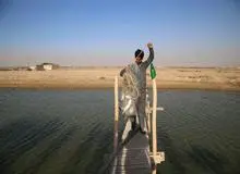 فرماندارتنگستان: اجرای طرح های پرورش ماهی با قوت دنبال می شود