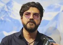 اینکه می‌گویند سامان فرار کرده خیلی خنده‌‌دار است/ به من گفتند اگر بخواهیم به شما مجوز دهیم باید به همه خوانندگان لس‌آنجلسی مجوز بدهیم