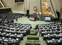 آغاز جلسه علنی مجلس برای بررسی صلاحیت وزیر پیشنهادی بهداشت/   ۸۵ نفر از نمایندگان مجلس غایب هستند!