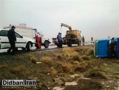 ماشین حامل دانش آموزان در بشاگرد هرمزگان واژگون شد/ یک کشته و ۱۸زخمی