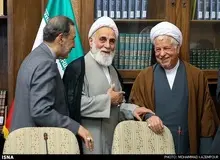 ولایتی: از ناطق نوری خواهش‌کردیم استعفای خود را پس بگیرد/ سید حسن خمینی استعفا نداده است
