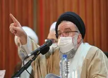 آیت الله خاتمی: «سیاست» یعنی یک سال مثل امام حسین(ع) قیام کنیم و یک سال هم مثل امام حسن (ع)نرمش قهرمانانه انجام دهیم