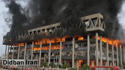 بخشی از ساختمان شیشهای مرمتنشده باقی میماند