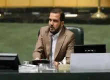 معاون حقوقی سپاه: روشنفکران غربزده فکر می‌کنند اگر مطبوعات یا هنر داشته باشیم باید با بی‌حیایی و فساد باشد/ آمریکای گرگ‌صفت برای دریدن بهانه نمی‌خواهد