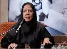 اعتراض شدیدالحن همسر آوینی به مستند «آقا مرتضی»/ مریم امینی: صداوسیما به چه حقی در زندگی خصوصی یک شخصیت مشهور تجسس می کند؟/ سازمان اوج مرزهای ابتذال را جا به جا کرده است
