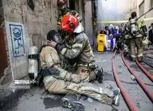 تصاویر آتش‌سوزی خیابان طالقانی تهران