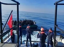 یک قایق مهاجران در سواحل ترکیه غرق شد/ چهار کودک جان باختند