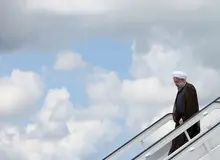 روحانی وارد آستانه شد