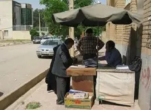 فریاد بی‌صدای مردم برای نان، دارو و خانه با پوشه زرد/ دهک‌های بالا نامه نمی‌خواهند/ هر روز برای مسئولان نامه می‌نویسم، اما خودم مستاجرم