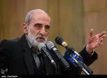 حسین شریعتمداری خطاب به روحانی: حکومت باید مردم را دیندار کند
