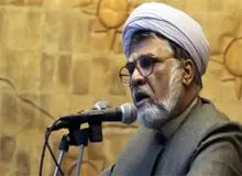 فاضل میبدی: کسی که در ورزشگاه گازفلفل می زند یا نان بربری را تعطیل می کند هم تفکر تکفیری دارد