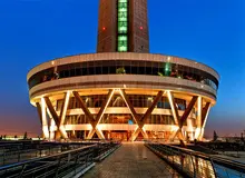 مدیرعامل برج میلاد: اینجا باید لاکچری باشد و جای قلیان‌کش‌ها نیست!/ رستوران گردان؛ ۲۰۰هزار تومان
