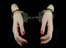 سرقت ۵ میلیارد تومانی عروس خانه از مادرشوهر در تهران