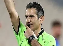 باشگاه پرسپولیس: از داور دربی شکایت می کنیم / مربیان حریف به داور حمله کردند /  چرا داور اجازه تعویض پرسپولیس را نداد؟ 