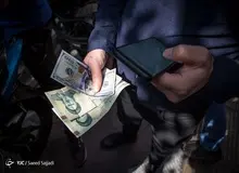 دلار در میدان فردوسی، 13400تا 13600تومان/ بازار خرید دینار عراق داغ شد
