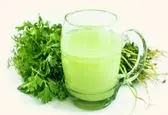 چگونه آب گشنیز به رشد مو و بهبود کیفیت آن کمک می‌کند+طرز تهیه ماسک موی آب گشنیز