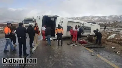 ۱۹ مصدوم بر اثر واژگونی اتوبوس در جاده پارس‌آباد - مشگین‌شهر