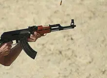 تیراندازی سرنشینان یک دستگاه خودرو به سمت کلانتری شماره ۱۶ شهرستان خاش