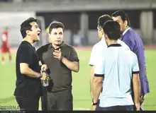 خداد عزیزی: فحش خواهر و مادر در فوتبال ما مثل نقل و نبات است؛ من دیگر عادت کرده‌ام