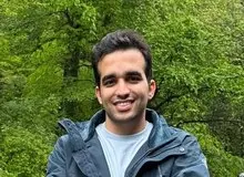 دانشجوی ایرانی پس از ۴۰ روز بازداشت تصمیم به ترک آمریکا گرفت