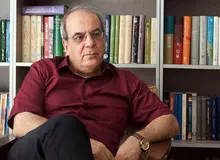 عباس عبدی:  فضای سیاسی کشور  شبیه به دهه ۴۰ و نیمه دوم دهه ۵۰ شده که گروه‌های سیاسی از فعالیت کنار کشیدند/ آنها که در جمهوری اسلامی در قدرت باقی مانده اند اگر تن به اصلاح ندهند ممکن است، آینده سیاهی را برای کشور رقم بزنند