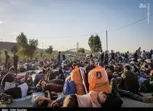 صف چند ده هزار نفری افغان ها در هرات برای فرار از افغانستان/FILM