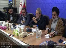 لاریجانی: مسئولان برنامه‌های خود را چند روز لغو کنند و در لرستان مستقر شوند