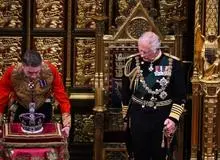 ادعای کیهان: انگلستان در فاجعه‌بارترین شرایط اقتصادی به سر می‌برد تا حدی که زنان به تن‌فروشی روی آورده‌اند