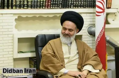 حسینی بوشهری بر صندلی آیت الله یزدی نشست