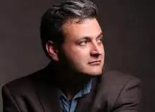 فعال سیاسی اصلاح طلب: احمدی‌نژاد باید پاسخگوی عملکرد هشت ساله اش باشد، "آمنه آمنه" فدای سرش!
