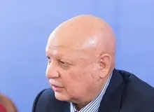 میرکاظمی: دولت با مصوبه مجلس برای افزایش حقوق کارمندان و بازنشستگان مخالف است