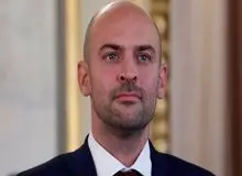 وزیر امور خارجه فرانسه: تماس مهمی با عراقچی درباره برنامه هسته‌ای و تحریم‌ها علیه ایران که در شرف اعمال مجدد آن هستیم، داشتیم