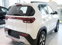 تفاوت چشمگیر قیمت خودروهای وارداتی‌ در ایران و افغانستان / اوتلندر در کابل؛ ۱ میلیارد تومان ارزان‌تر از تهران