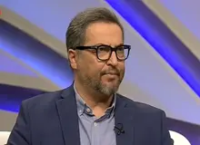 مهرداد میناوند به کما رفت