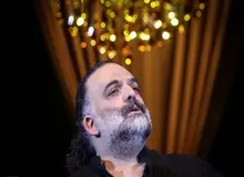 حرف های کنایه آمیز خواننده مشهور به برخی مدیران 