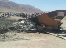 یک فروند هواپیمای نظامی در ساحل تنگستان سقوط کرد+ عکس 