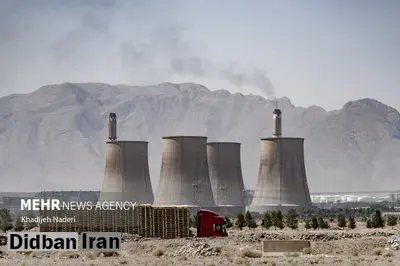 اصفهان درمحاصره ۵ فلر پالایشگاه؛ محیط‌زیست:منابع آلاینده بیشتر شده است