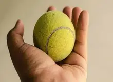 «تست ساده با توپ تنیس»؛ قدرت دست می‌تواند نشان دهد آیا تا صدسالگی عمر می‌کنید؟