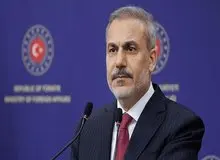 فیدان: نظام سیاسی جمهوری اسلامی فرو نمی‌پاشد